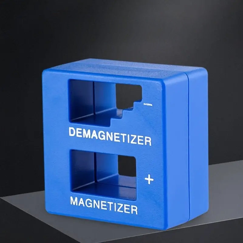 Apparat til magnetisering og afmagnetisering