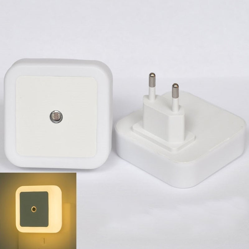 LED natlampe med lysaktiveret sensor