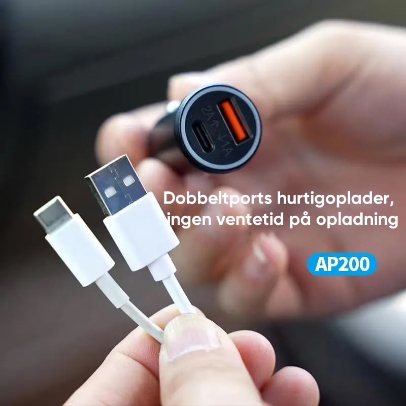 Biloplader og GPS-lokaliseringsenhed