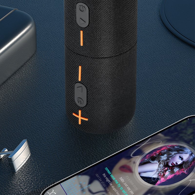 Splittype Bluetooth højtaler – Blændende farverig subwoofer