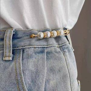 Perle i taljen Pin(Køb 2,-15%. Køb 3,-20%. Køb 4,-25%.)