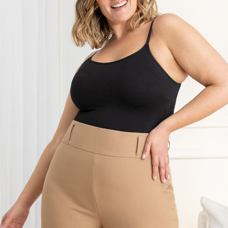 Lang slankende mavekontrollerende camisole top